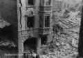 Aufnahme aus der Amalienstraße nach dem Luftangriff 8. auf 9. März 1943. Abschnitt zwischen <!--LINK'" 0:11--> und <!--LINK'" 0:12-->. Zerstörte Nr. 45 kurz vor dem Einsturz. Heute Amalienstr. 45/47