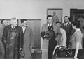 Gauleiter <!--LINK'" 0:40--> bei einem Besuch in Thorn, im Hintergrund rechts Dr. <a class="mw-selflink selflink">Adolf Schwammberger</a>, ca. 1942.