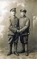 2 Soldaten im Photoatelier, ca. 1915