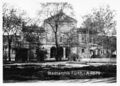 Blick durch die Englische Anlage auf den Ludwigsbahnhof, ca. 1910