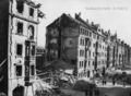 Aufnahme aus der Amalienstraße nach dem Luftangriff  auf  <a class="mw-selflink selflink">1943</a>. Gut erkennbar ist das Haus  mit seinem markanten Erker in der rechten Bildmitte. Links daneben die schwer getroffenen Gebäude Nr. 47 u. 45