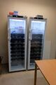 Kühlschränke zur Aufbewahrung des Impfstoffs im Impfzentrum Fürth - links oben die Wochenration des Impfstoffs, Jan. 2021