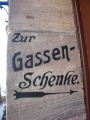Flößaustr. 92, restaurierter Schriftzug "Zur Gassen-Schenke" der ehemaligen Gaststätte Hohenzollern