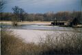 Hochwasser im Wiesengrund, Dezember 1986 –  Blick über <a class="mw-selflink selflink">Käppnerweg</a>, <!--LINK'" 0:35--> zum <!--LINK'" 0:36-->