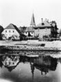Foto vom Mühlenweiher aus mit Gebäude <!--LINK'" 0:52--> und rechts <!--LINK'" 0:53--> ca. <a class="mw-selflink selflink">1930</a>