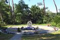 Urnengräberanlage im neuen Areal des Friedhofs Stadeln mit <!--LINK'" 0:225-->, Blickrichtung Wiesengrund, Juni 2022