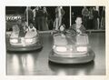 Fahrgeschäft „Autoscooter“ auf der Michaelis-Kirchweih Oktober 1973 mit <!--LINK'" 0:7--> Angehörigen