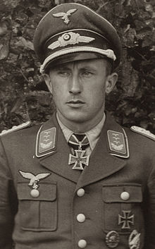 Alfred Schwarzmann während des 2. Weltkrieges als Oberleutnant