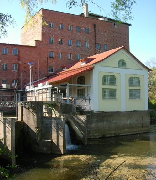 Datei:Wehr Wolfsgrubermühle.jpg