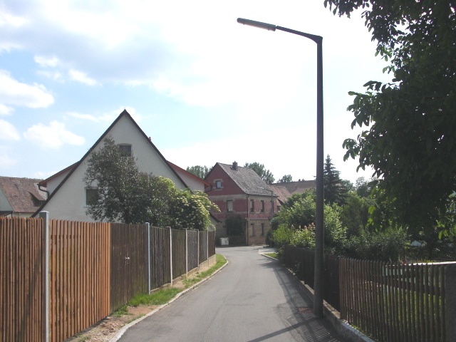 Datei:Weikershofer Straße.jpg