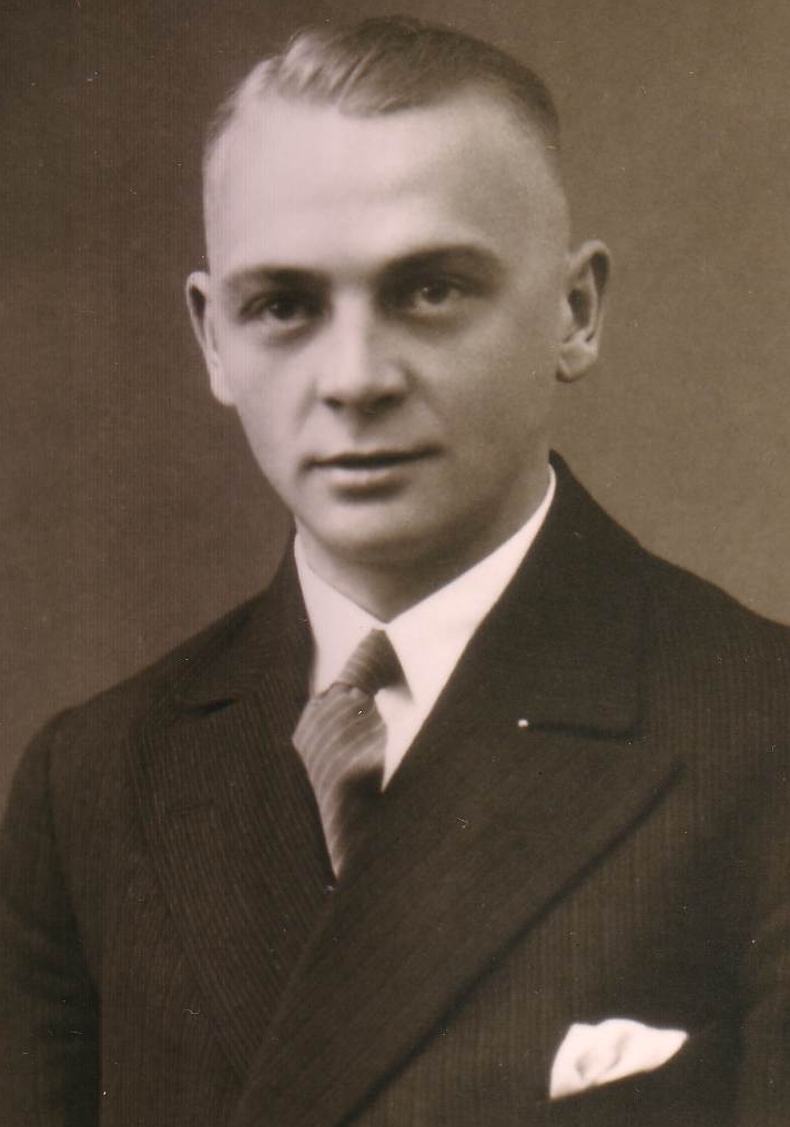 Wilhelm Frank Portrait.jpg