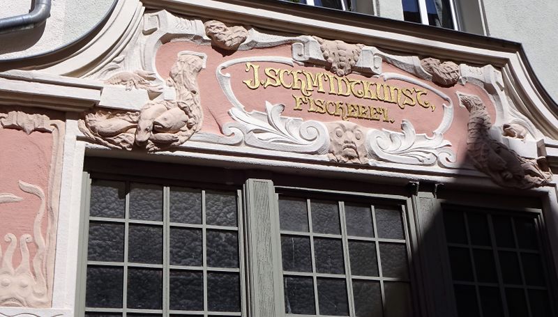 Datei:Hauseingang Untere Fischerstraße 6.2.jpg