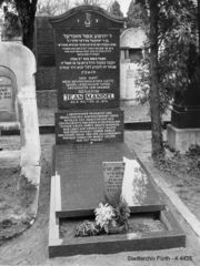 Jean Mandel Grab A4425.jpg