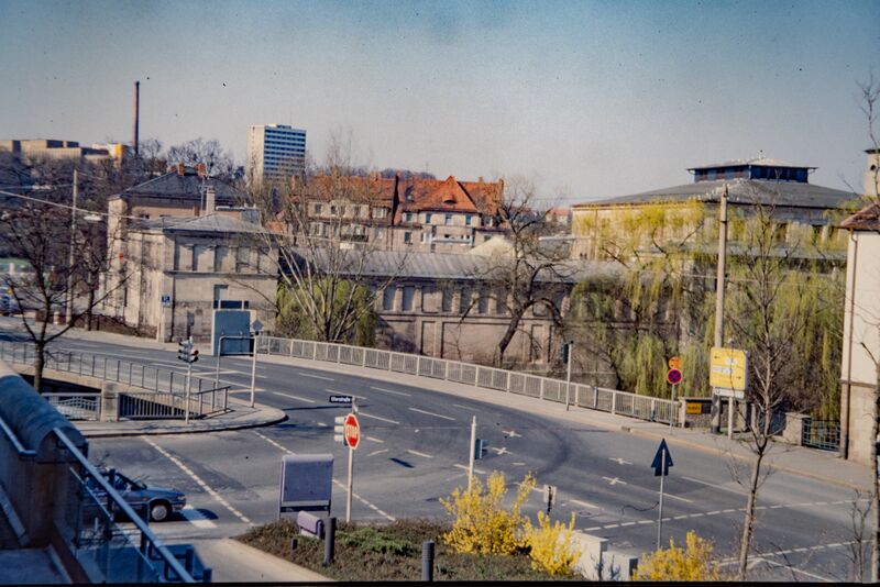 Datei:NL-FW 05 0300 KP Schaack Schlachthof von der Stadthalle 17.3.1990.jpg