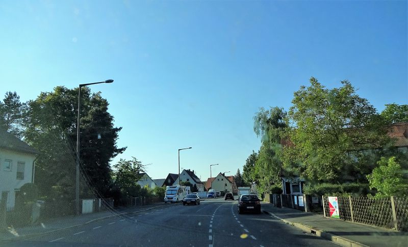 Datei:Stadelner Hauptstraße 2020 4.jpg