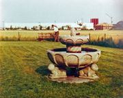 1976 Dreifalt Garten 2.jpg