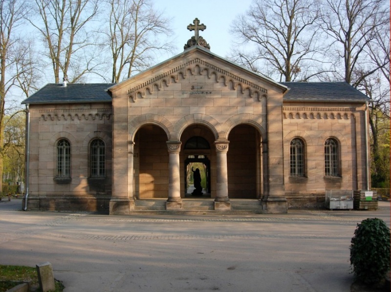 Datei:Alte Leichenhalle.jpg