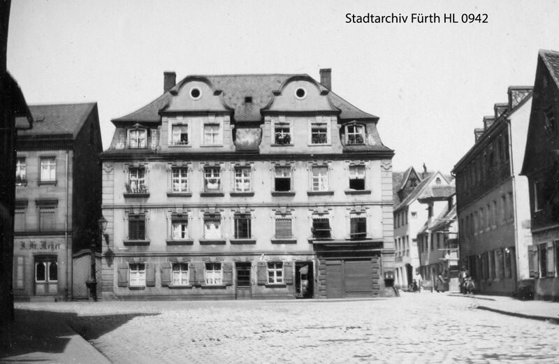 Datei:HL0942 Löwenplatz 2, aaa.jpg