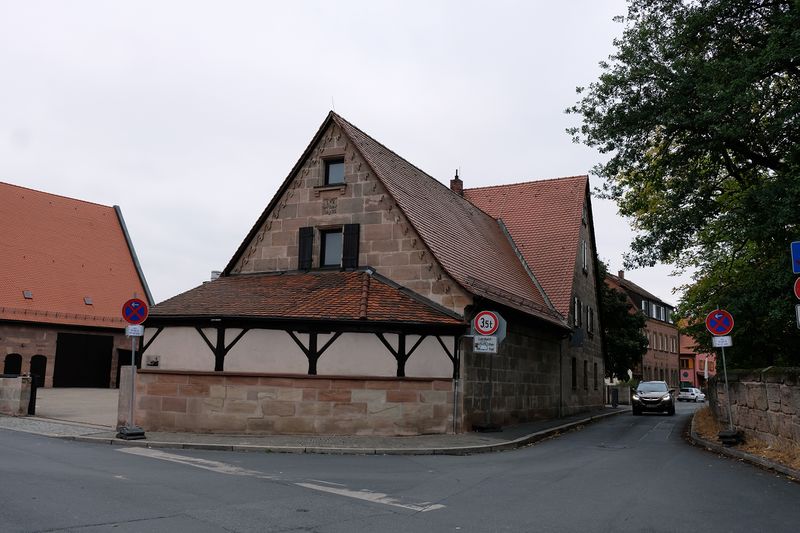 Datei:Poppenreuther Straße 139 7.jpg