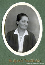 StR Kunigunde Hasselbacher 1925.jpg