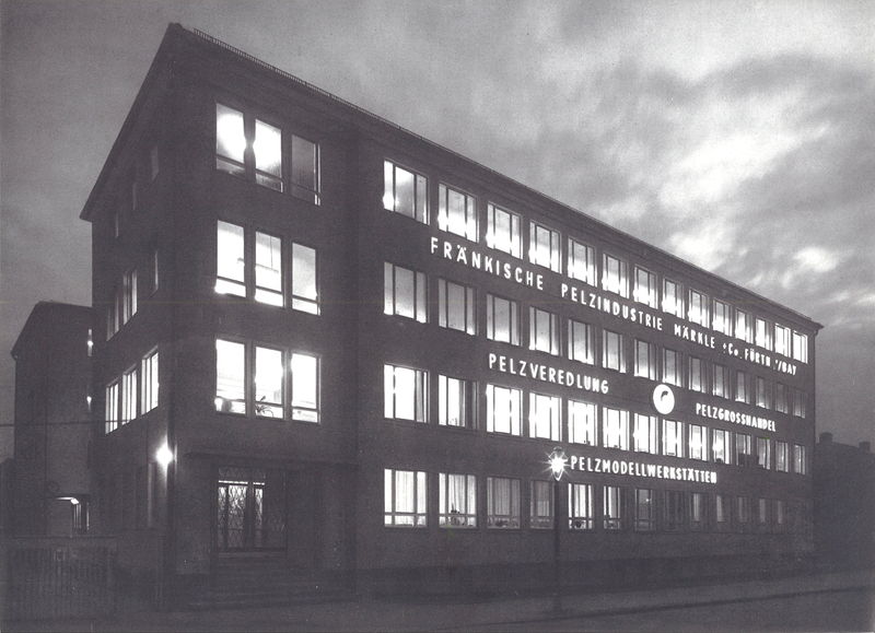 Datei:Maerkle - Verwaltungsgebäude.jpg