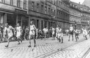 AK Staffellauf Fürth Nbg 1913.jpg
