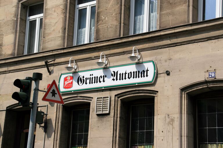 Grüner Automat IMG 1731.jpg