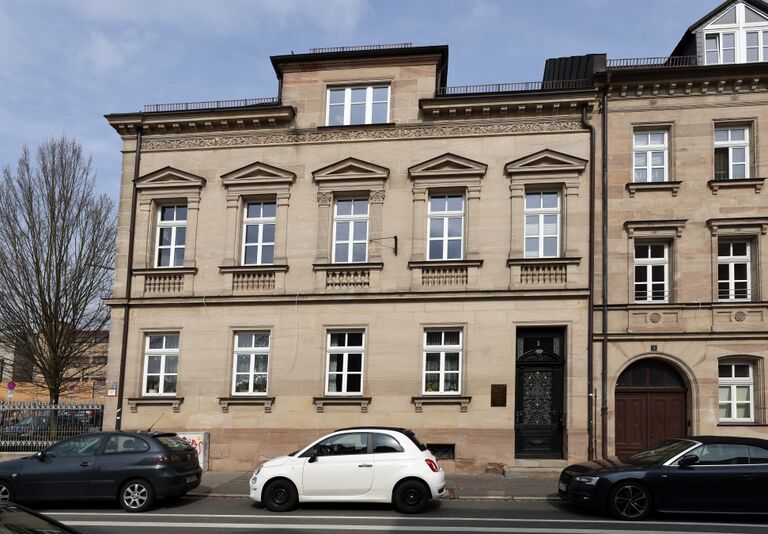 Karolinenstraße 1 Mrz 2022.jpg