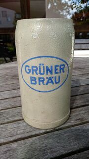 Maßkrug Grüner Brauerei.JPG