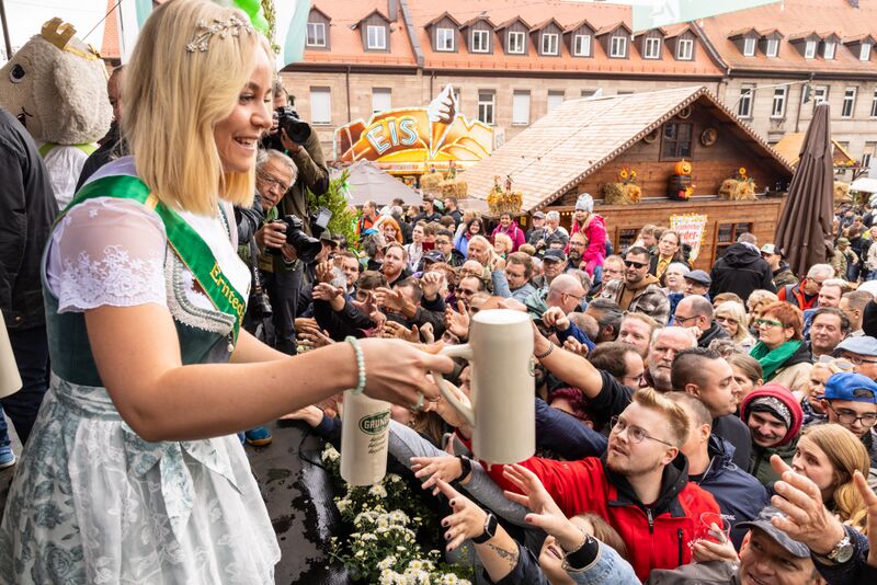 Datei:Kirchweiheröffnung Sept 2024 36.jpg