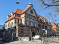 Das historische Gebäude der <a class="mw-selflink selflink">Leopold-Ullstein-Realschule</a>, März 2022