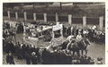 Faschingsumzug 1935 an der Jakobinenunterführung, Gruppe Nr. 65 Gesangsverein Unterfarrnbach,  rechts das Gelände des <!--LINK'" 0:107-->