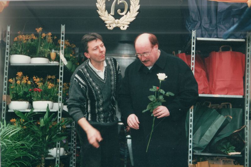 Datei:75-jähriges Jubiläum März 2001 mit OB Wenning.JPG