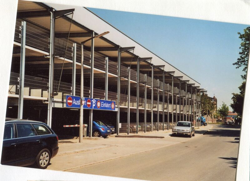 Datei:NL-FW 04 2321 KP Schaack Parkhaus Fürthermare 16.7.2007.jpg