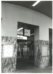 Hauptbahnhof 1982 (18).jpg