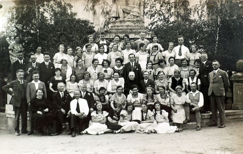 Datei:Herz Jesu Kirchenbauverein 1934.jpg