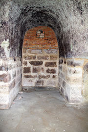 Bierkeller Burgfarrnbach 16.jpg