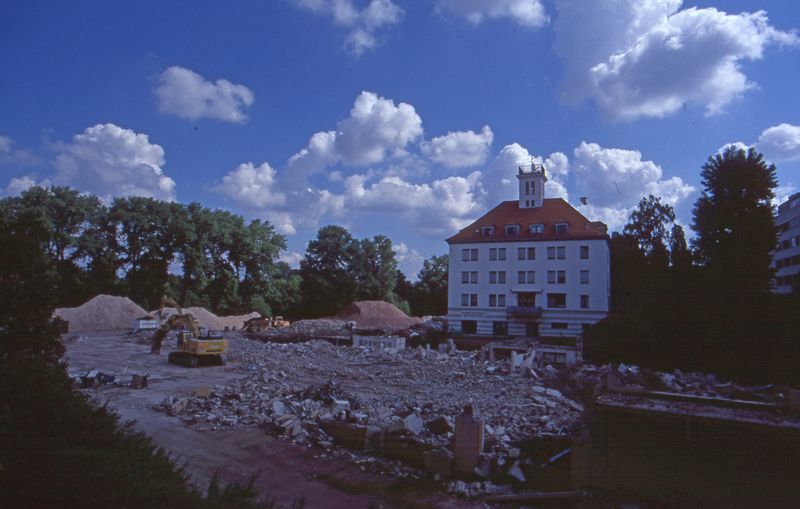 Datei:Uferstadt 2003.jpg