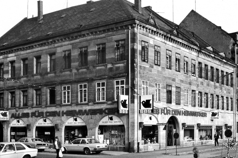 Datei:Möbel Münch 1982 fw.jpg