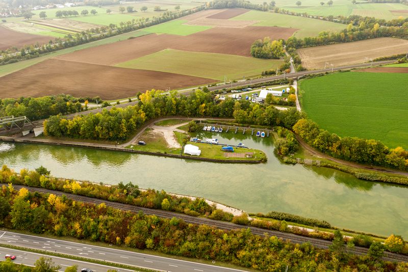 Datei:Sporthafen Fürth Okt 2020.jpg