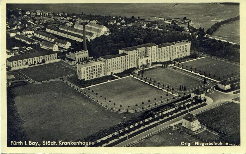 Datei:Klinikum Fürth Luftaufnahme gel 1940.jpg