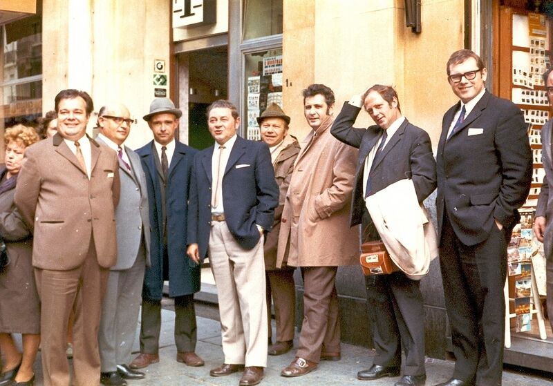 Datei:Flasche, Horst-1971-11-08 brüs2.jpg