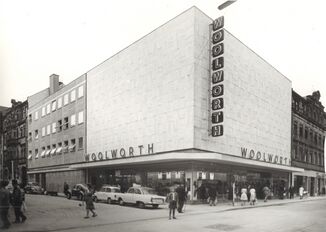 Woolworth-Neubau 1960.jpg