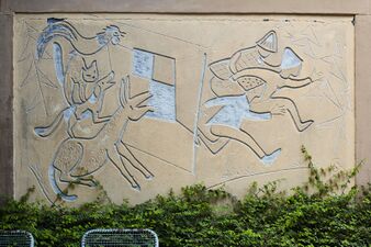 Kunstmann Märchenwand III.jpg