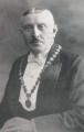 Dr. <a class="mw-selflink selflink">Robert Wild</a> mit Amtskette, Oberbürgermeister von 1914 - 1933
