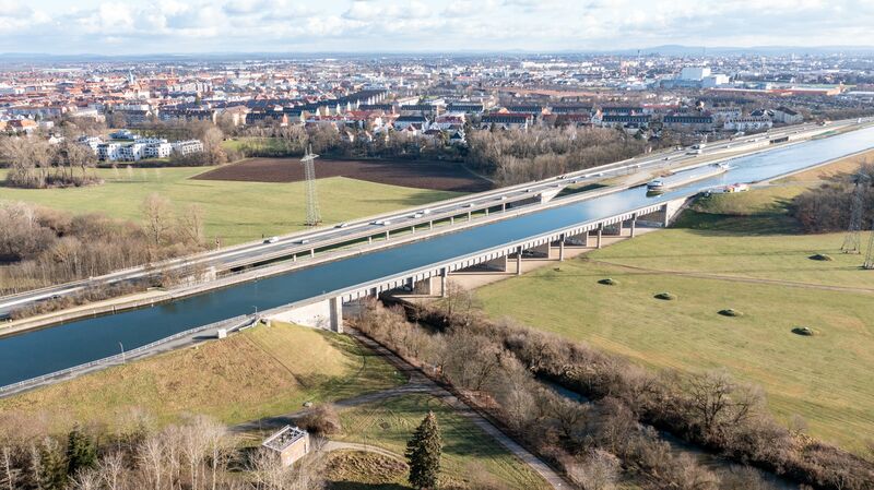 Datei:Rednitztalbrücke Jan 2023.jpg