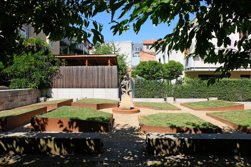 Datei:Theaterstraße 35a 4.jpg