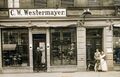 Hutgeschäft von C. W. Westermayer in der Schwabacher Straße, gel Jan 1911