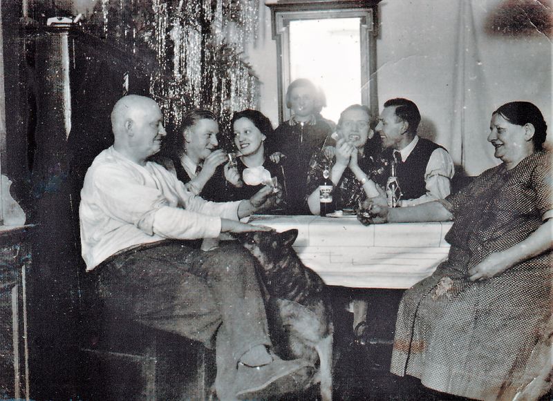 Datei:Mulini mit Familie (1).jpg