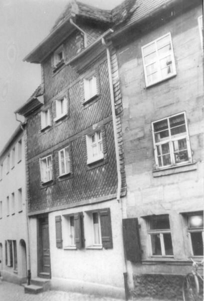 Datei:Ansicht Rednitzstraße 7 (verschiefert) rechts Rednitzstraße 9.jpg